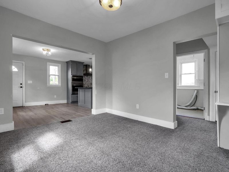 33 School Street, Ashville, OH 43103 Photo 12