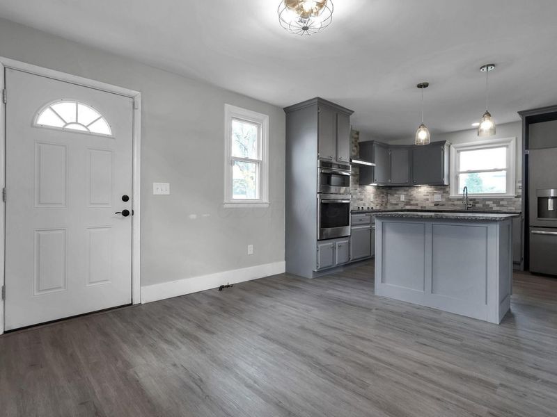 33 School Street, Ashville, OH 43103 Photo 14