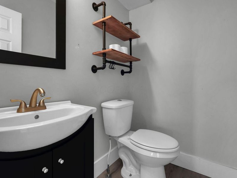 33 School Street, Ashville, OH 43103 Photo 8