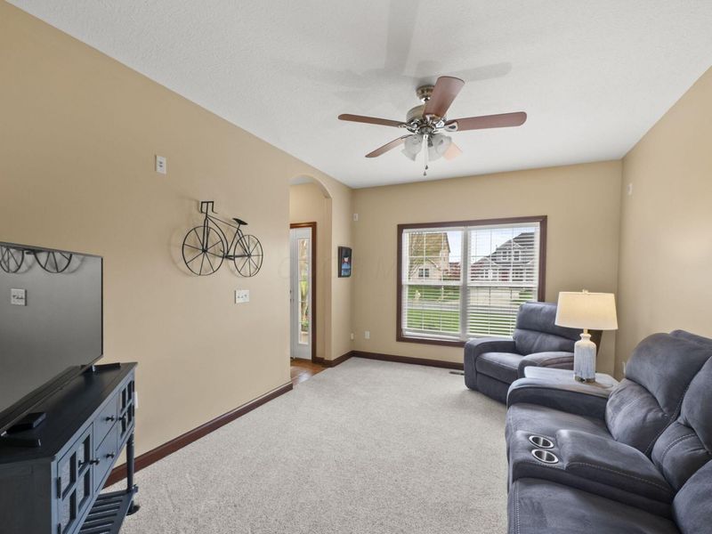 803 Covered Bridge Drive, Delaware, OH 43015 Photo 14