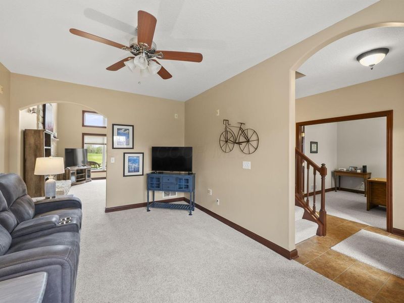 803 Covered Bridge Drive, Delaware, OH 43015 Photo 16