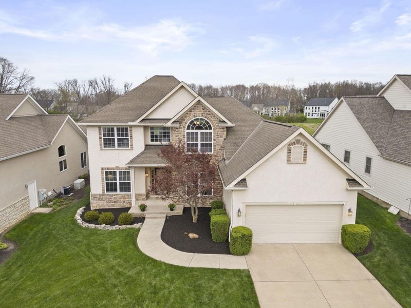 803 Covered Bridge Drive, Delaware, OH 43015 Photo 3