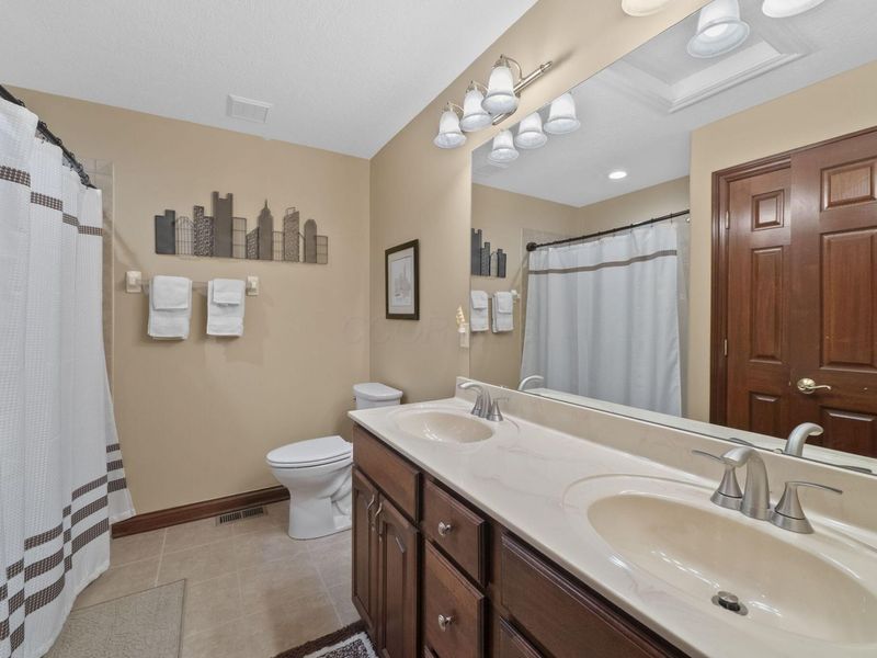 803 Covered Bridge Drive, Delaware, OH 43015 Photo 50