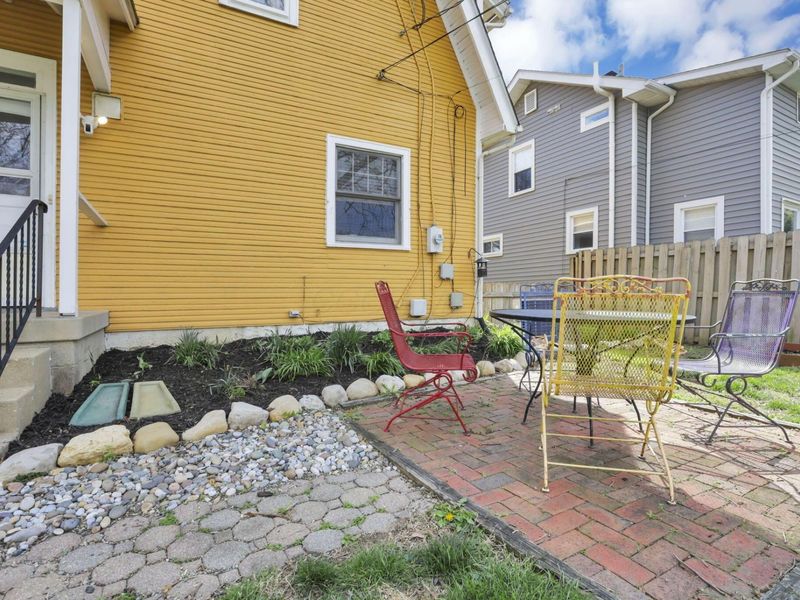 845 S Cassingham Road, Columbus, OH 43209 Photo 23