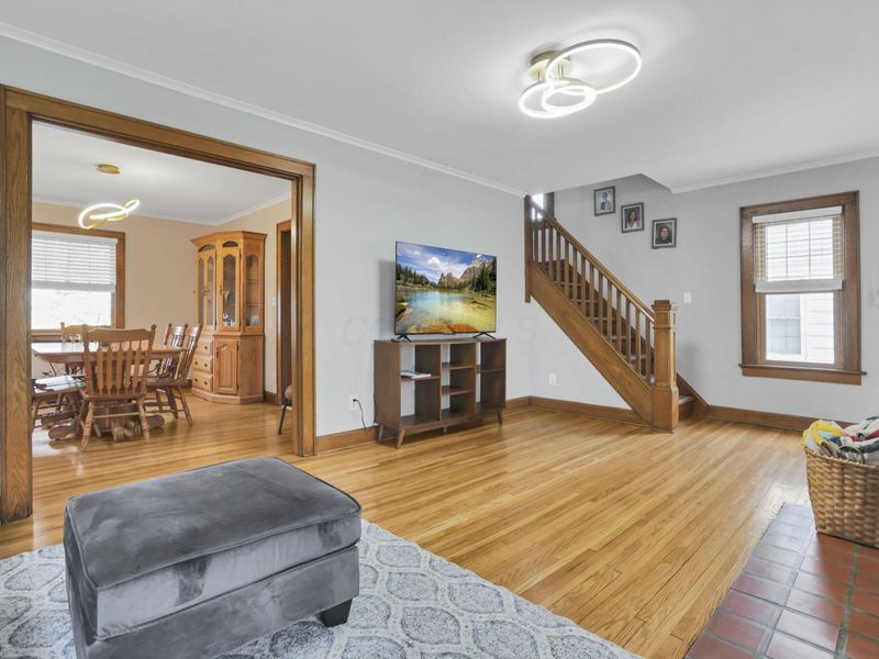 845 S Cassingham Road, Columbus, OH 43209 Photo 8