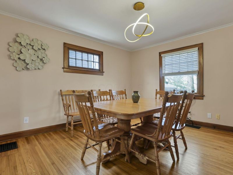 845 S Cassingham Road, Columbus, OH 43209 Photo 9