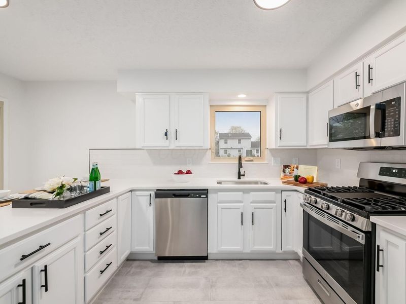 3897 Pinto Court, Columbus, OH 43221 Photo 13