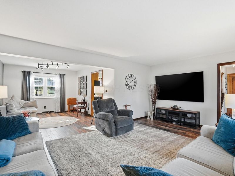 4195 Schirtzinger Road, Hilliard, OH 43026 Photo 11