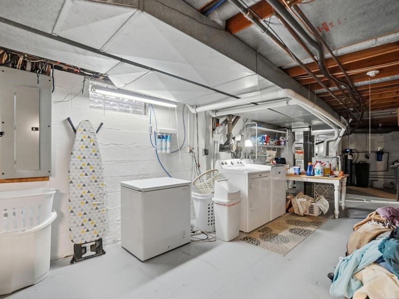 4195 Schirtzinger Road, Hilliard, OH 43026 Photo 57