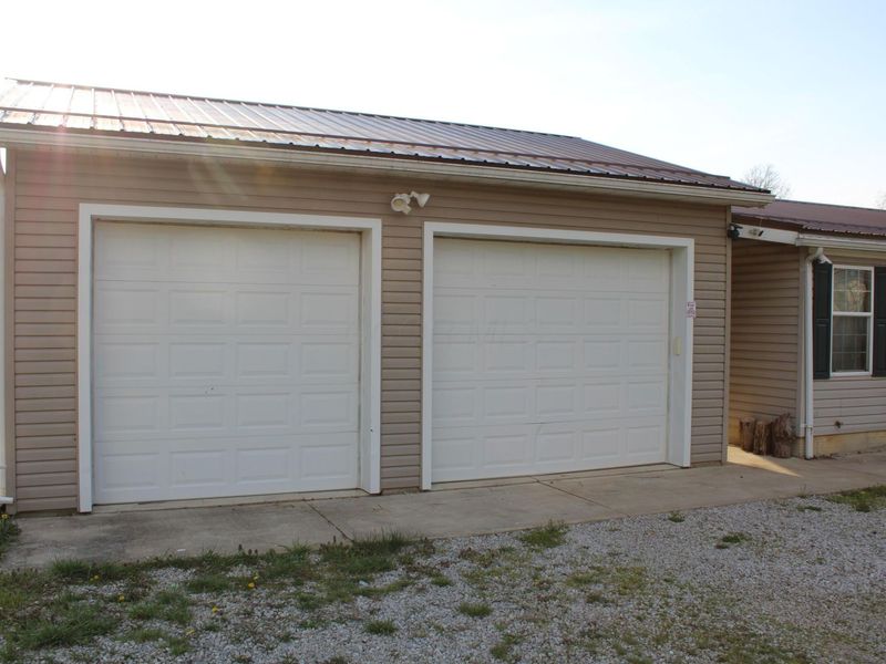 8563 Hazel Dell Road, Howard, OH 43028 Photo 12