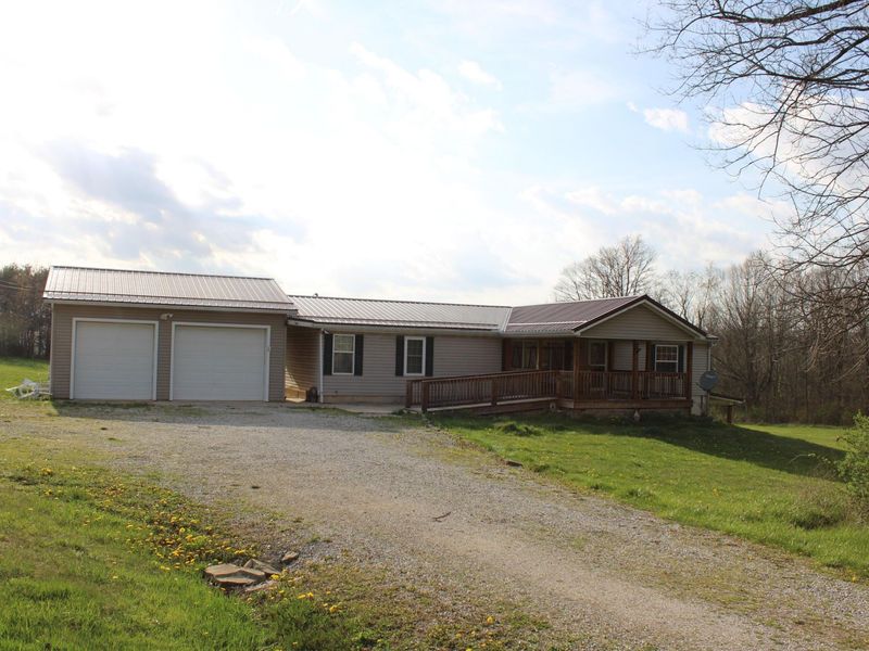 8563 Hazel Dell Road, Howard, OH 43028 Photo 2