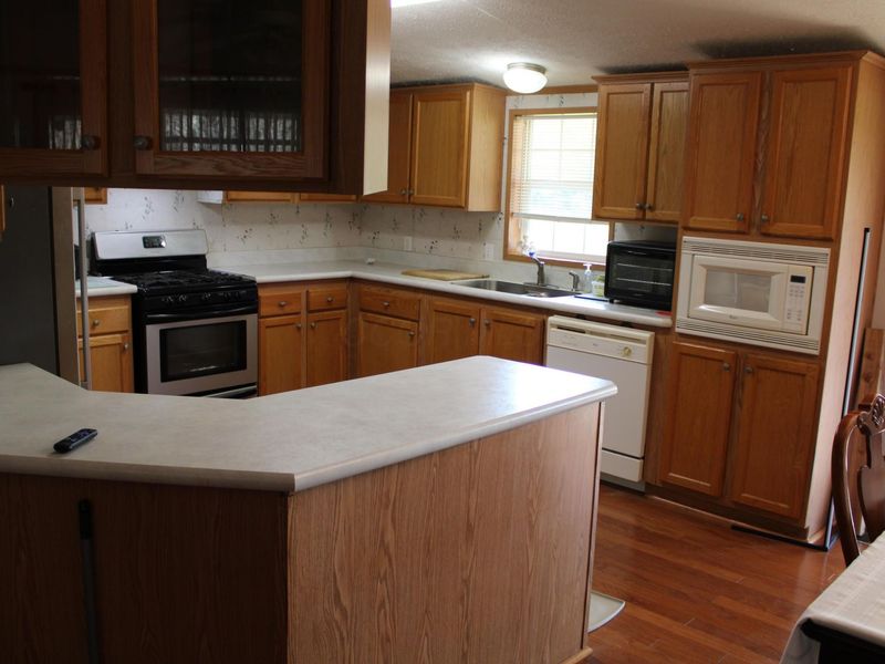 8563 Hazel Dell Road, Howard, OH 43028 Photo 4