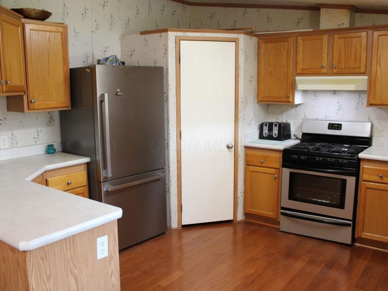 8563 Hazel Dell Road, Howard, OH 43028 Photo 5