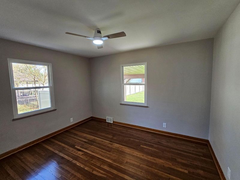 885 W Perry Street, Bucyrus, OH 44820 Photo 20