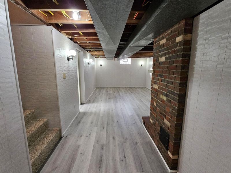 885 W Perry Street, Bucyrus, OH 44820 Photo 25