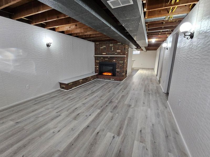 885 W Perry Street, Bucyrus, OH 44820 Photo 26