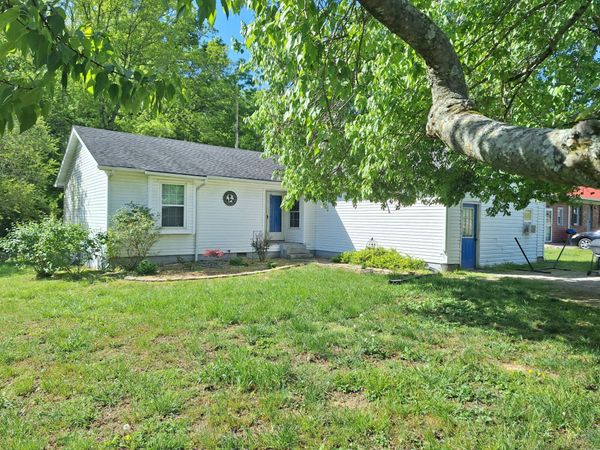 2079 Phillips St, Lewisburg, TN 37091