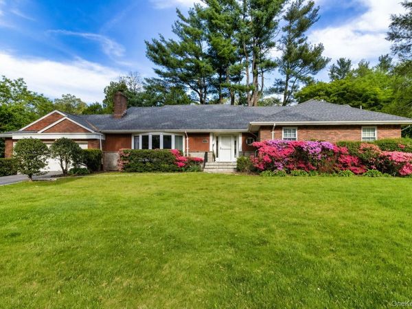 88 Spier Road , Scarsdale, NY 10583