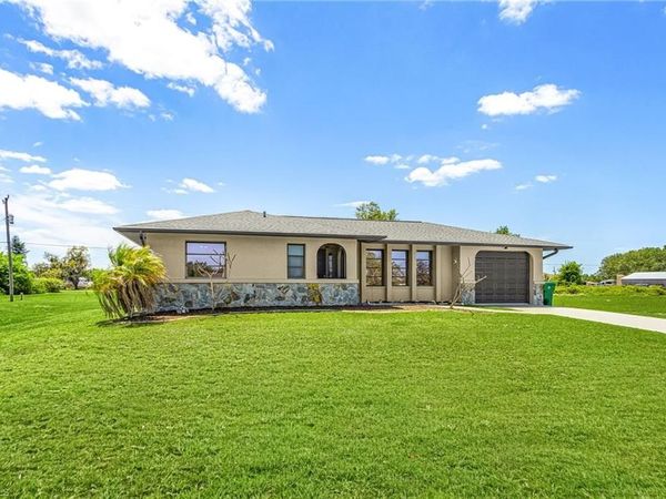 30095 Holly RD, PUNTA GORDA, FL 33982