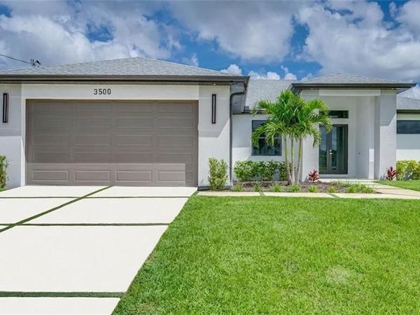 3500 13th ST W, LEHIGH ACRES, FL 33971