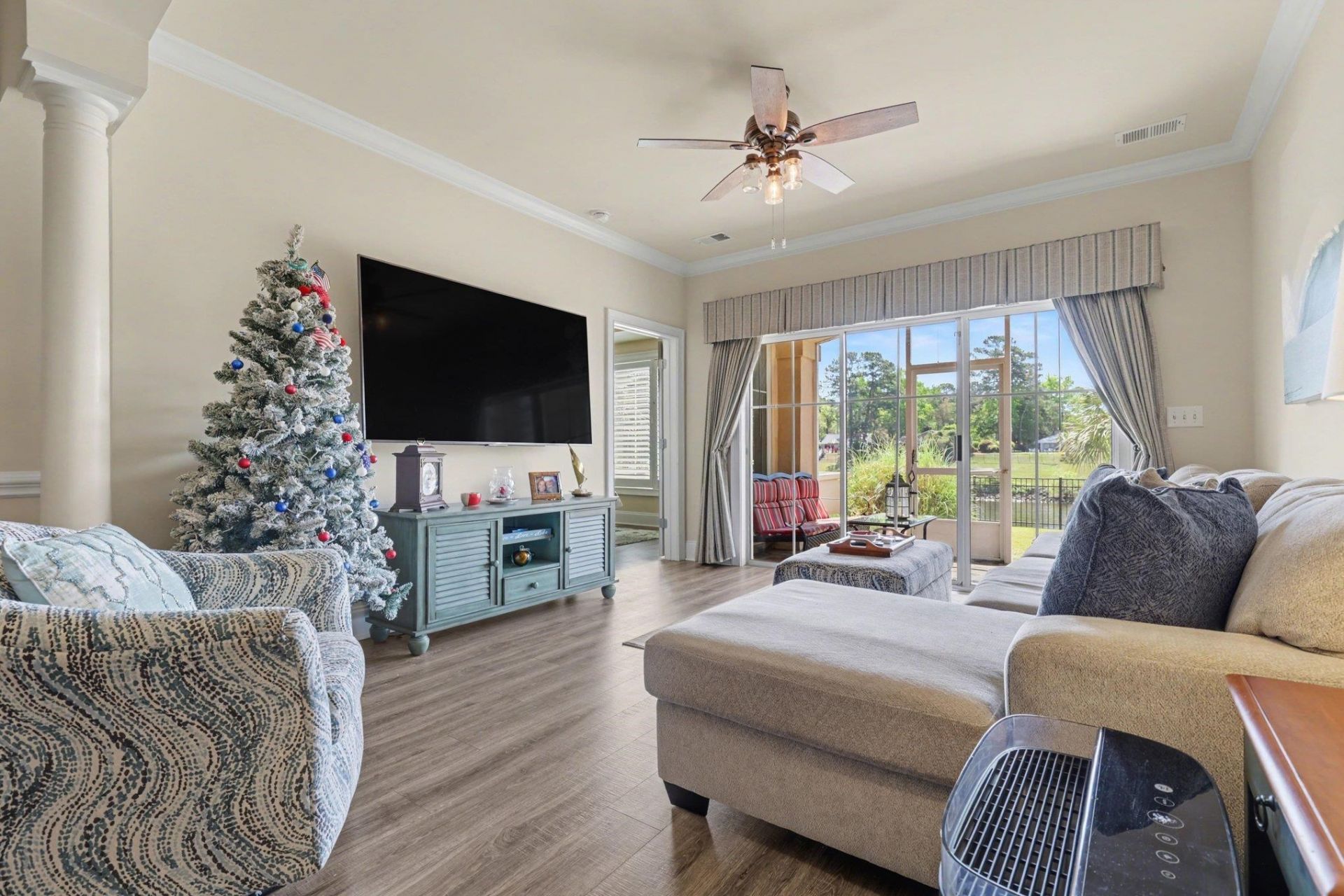 2180 Waterview Dr. Photo 5