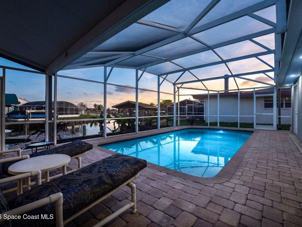 185 Florida Boulevard, Merritt Island, FL 32953