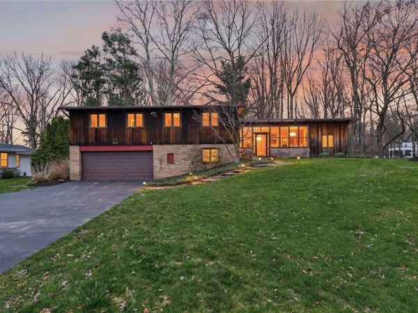 40 N Country Club Drive, Rochester, NY 14618