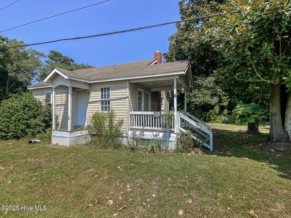 8533 Caratoke Highway, Powells Point, NC 27966