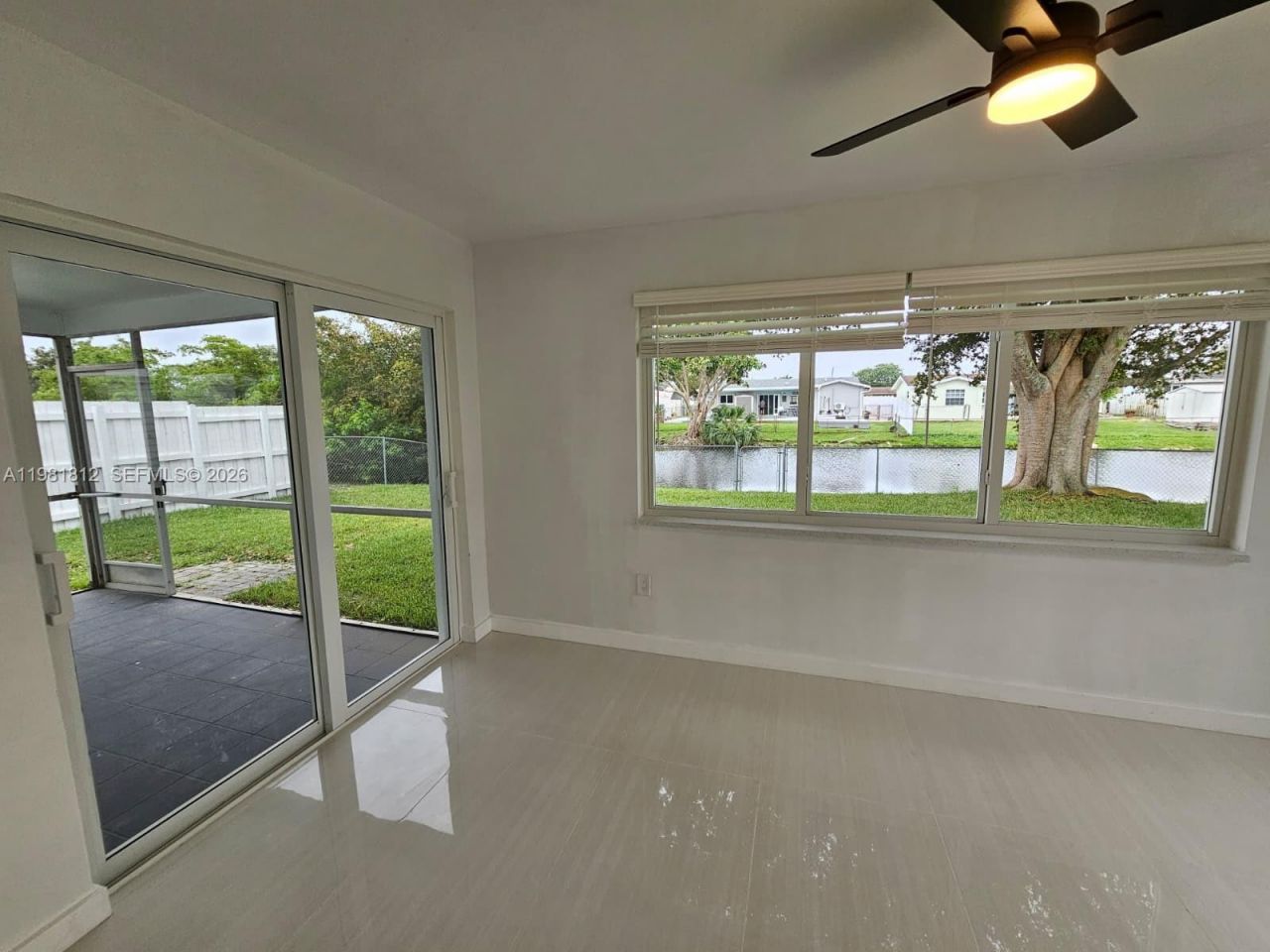 11450 NW 32nd Pl, Sunrise, FL 33323 Photo
