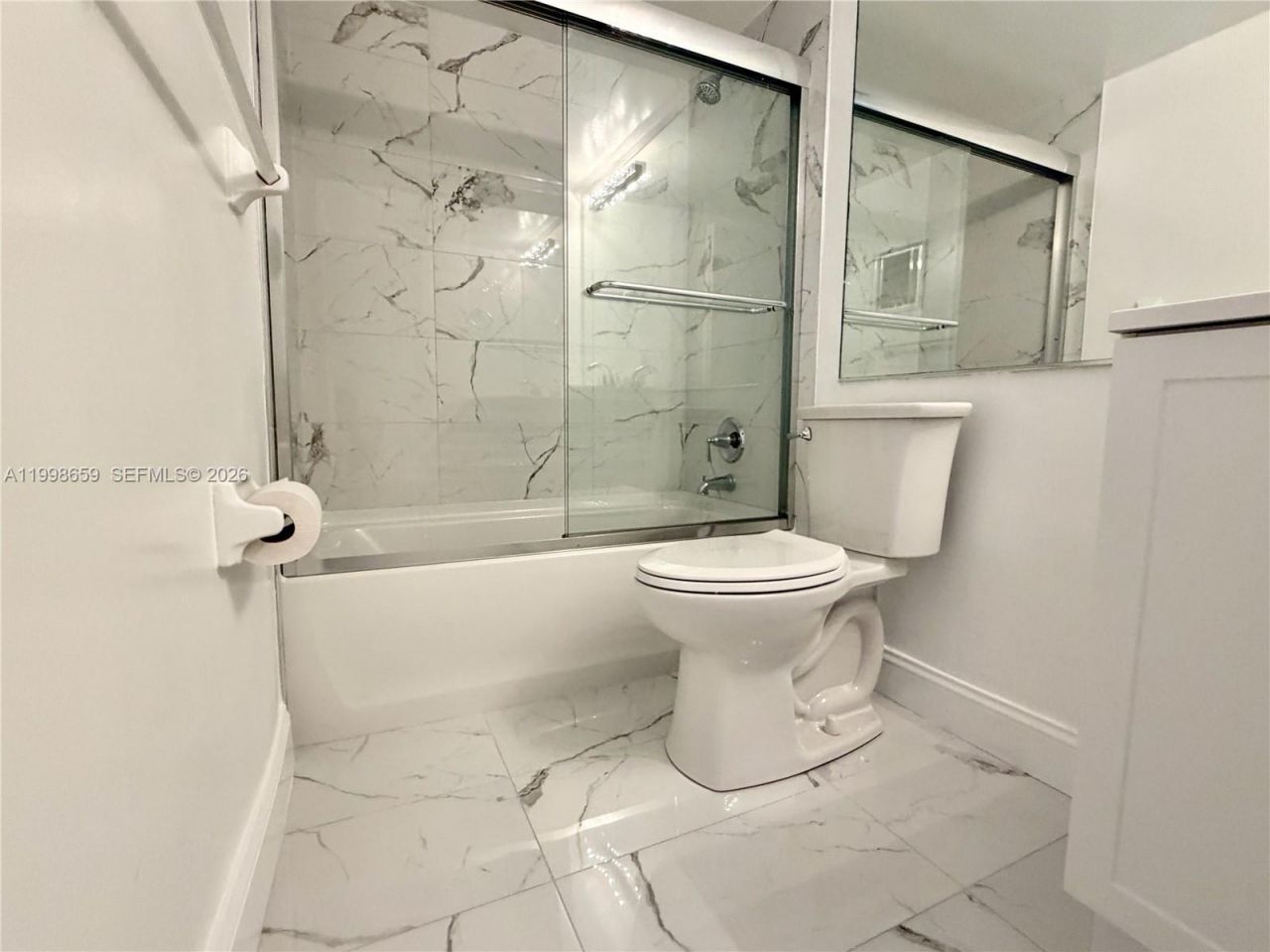 580 Egret Dr, Unit 212, Hallandale Beach, FL 33009 Photo