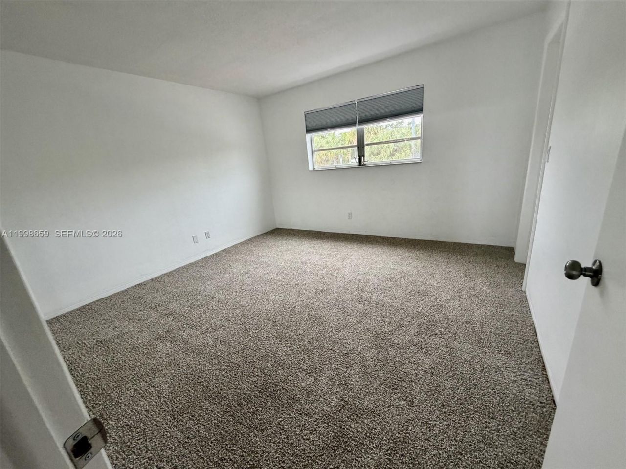 580 Egret Dr, Unit 212, Hallandale Beach, FL 33009 Photo