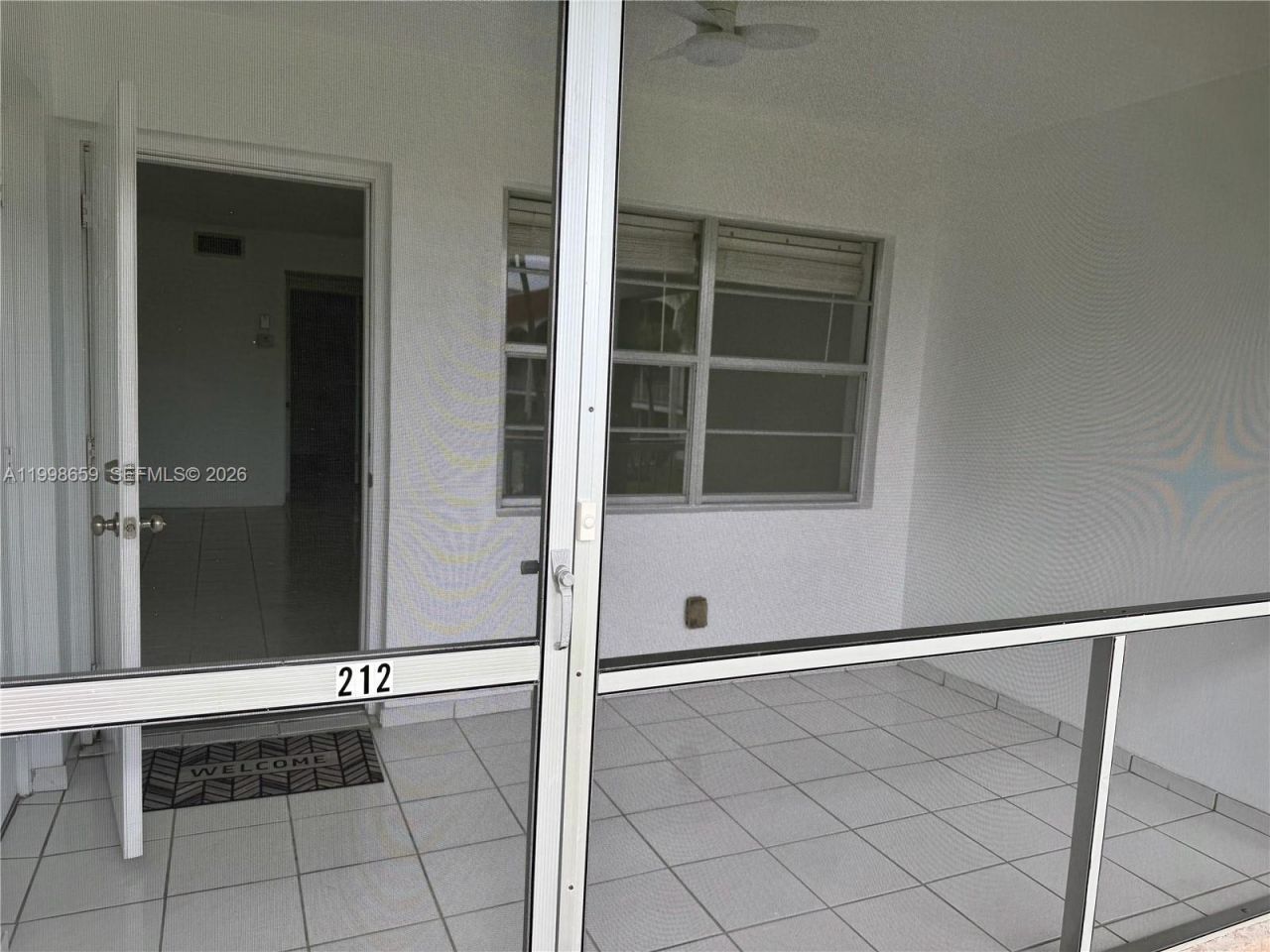 580 Egret Dr, Unit 212, Hallandale Beach, FL 33009 Photo