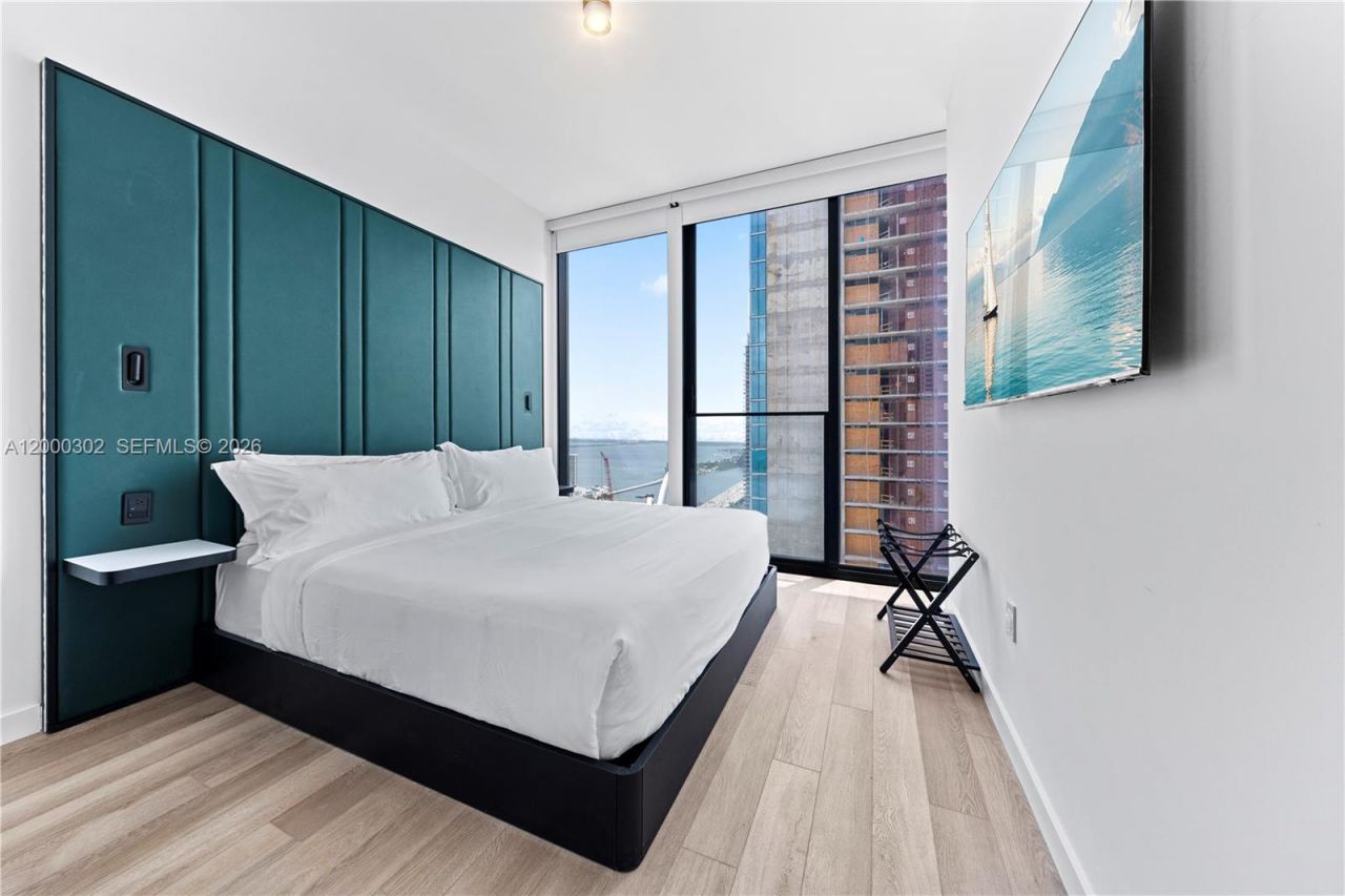 20 NE 11th St, Unit 4403, Miami, FL 33132 Photo