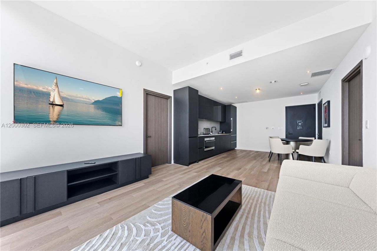20 NE 11th St, Unit 4403, Miami, FL 33132 Photo