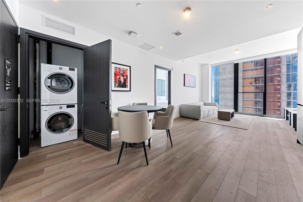 20 NE 11th St, Unit 4403, Miami, FL 33132 Photo
