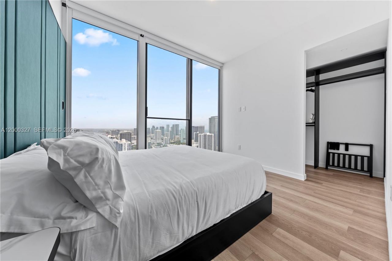 20 NE 11th St, Unit 4502, Miami, FL 33132 Photo