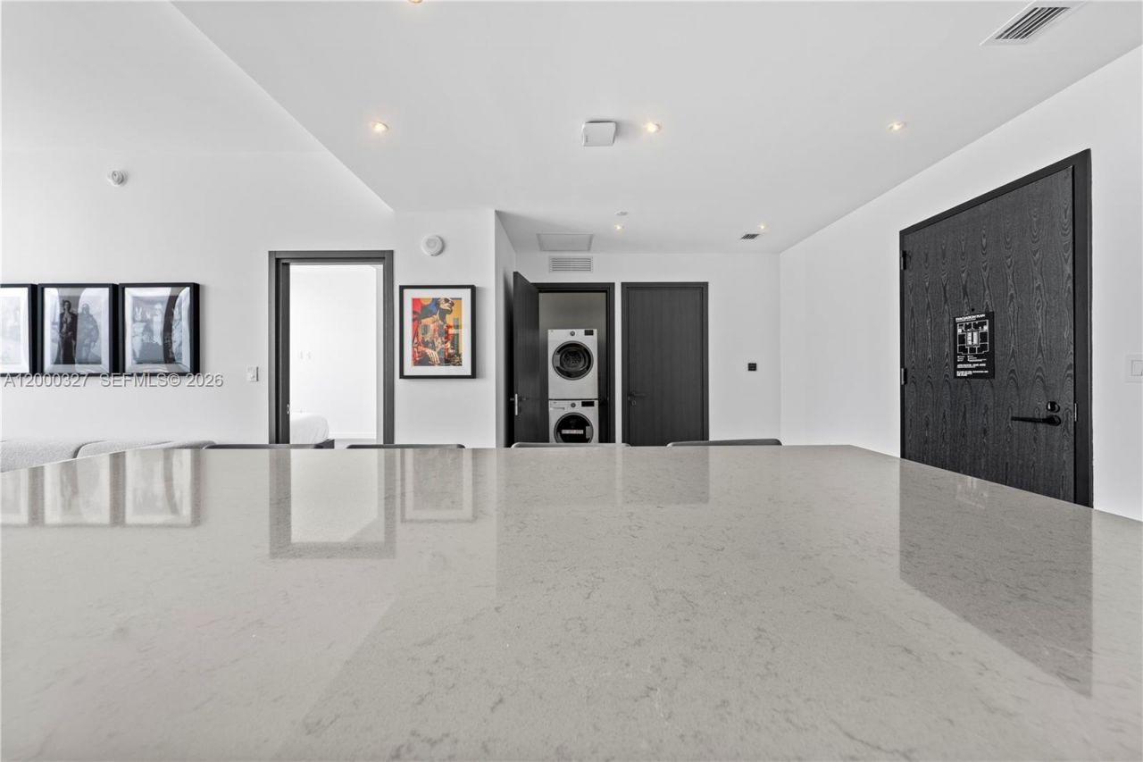 20 NE 11th St, Unit 4502, Miami, FL 33132 Photo
