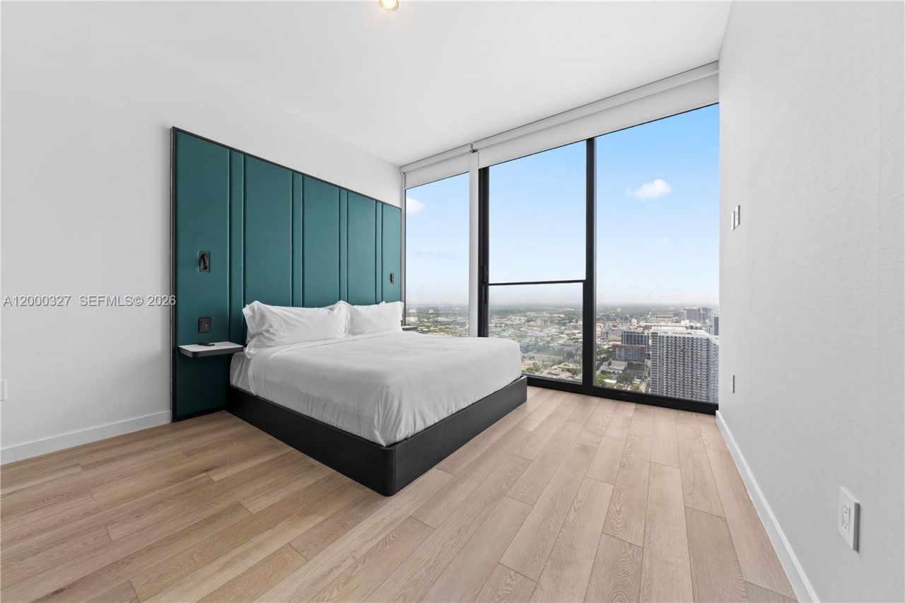 20 NE 11th St, Unit 4502, Miami, FL 33132 Photo