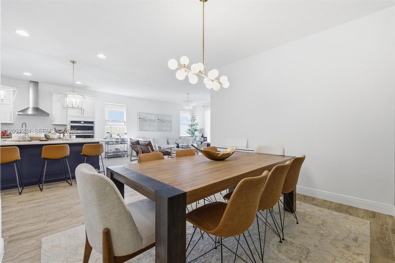 15033 Lake Bessie Loop, Winter Garden, FL 34787 Photo