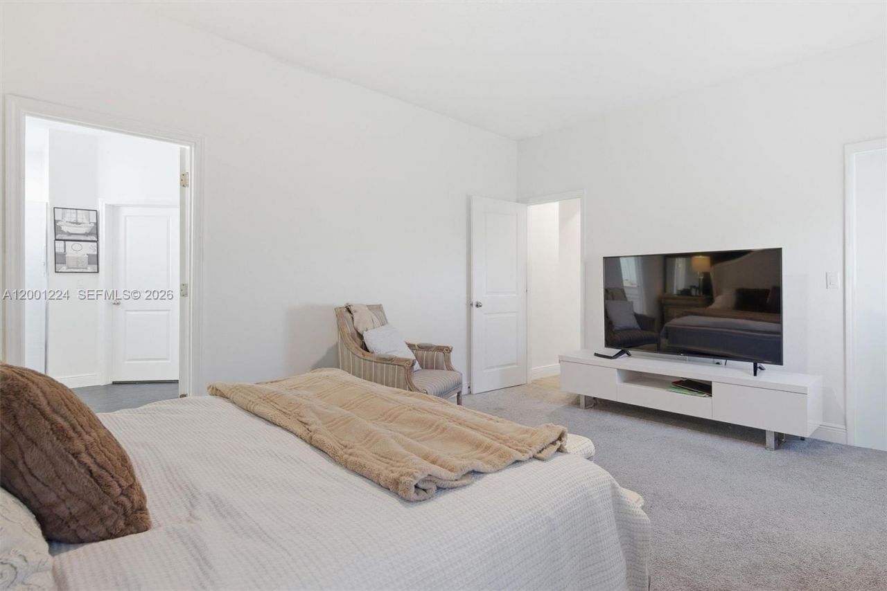 15033 Lake Bessie Loop, Winter Garden, FL 34787 Photo