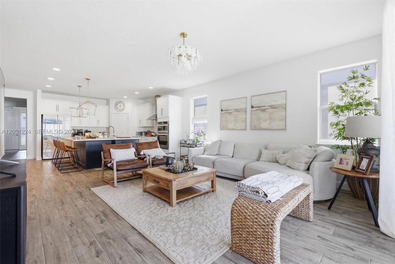 15033 Lake Bessie Loop, Winter Garden, FL 34787 Photo