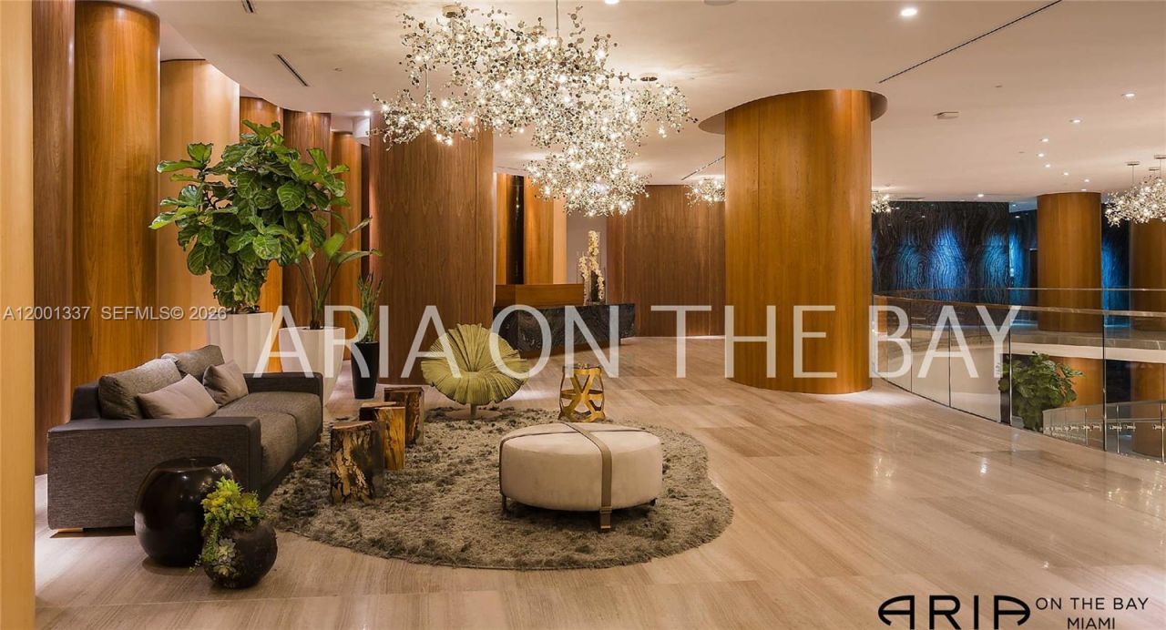 488 NE 18th St, Unit 204, Miami, FL 33132 Photo