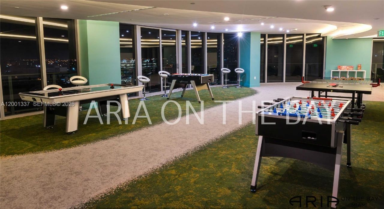 488 NE 18th St, Unit 204, Miami, FL 33132 Photo