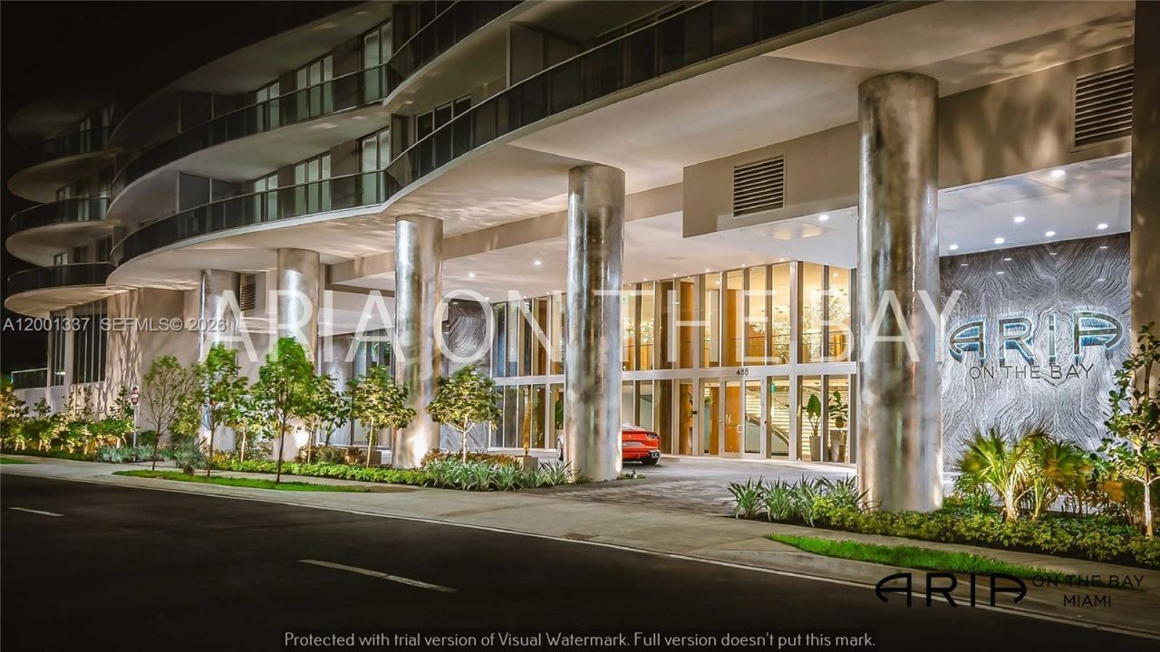 488 NE 18th St, Unit 204, Miami, FL 33132 Photo