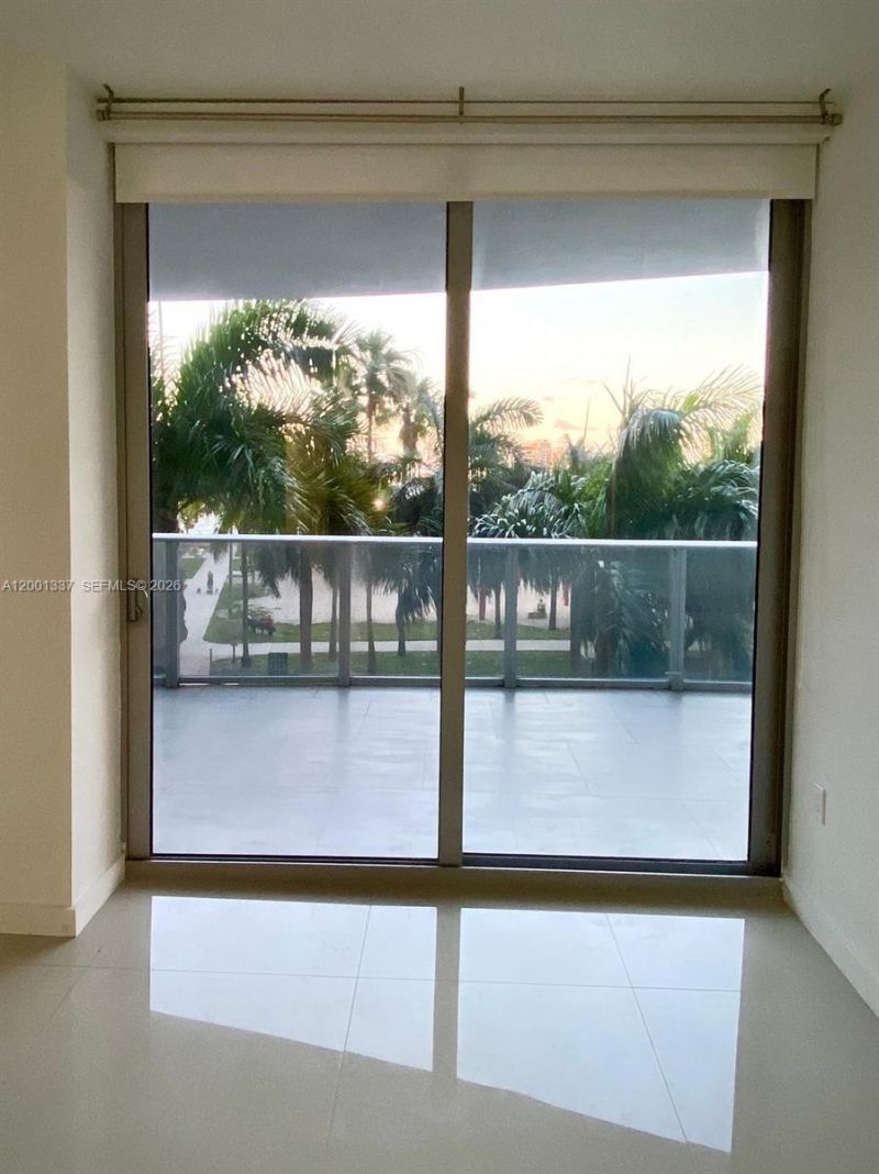 488 NE 18th St, Unit 204, Miami, FL 33132 Photo