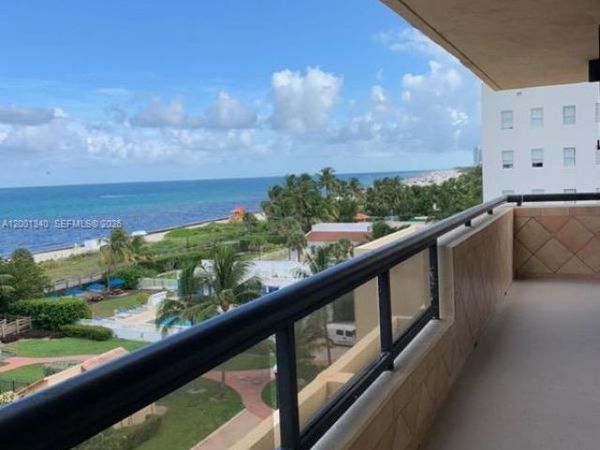 2555 Collins Ave, Unit 711, Miami Beach, FL 33140
