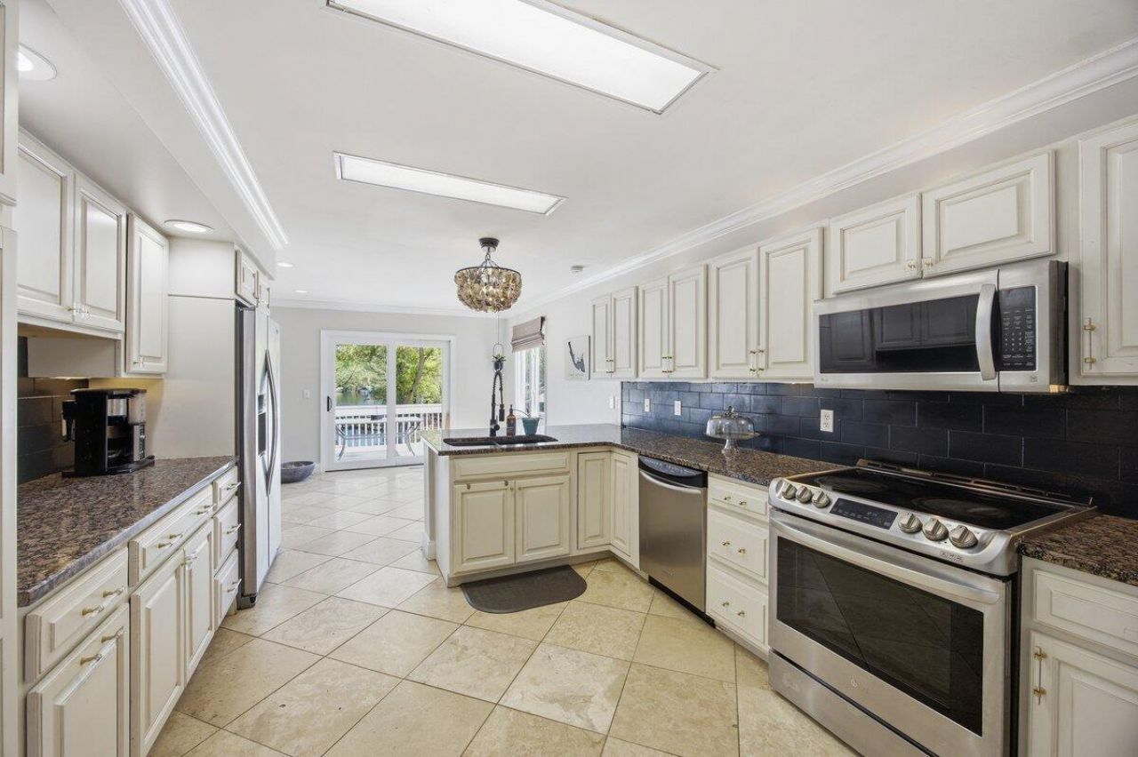 118 Broad River Drive Photo 12