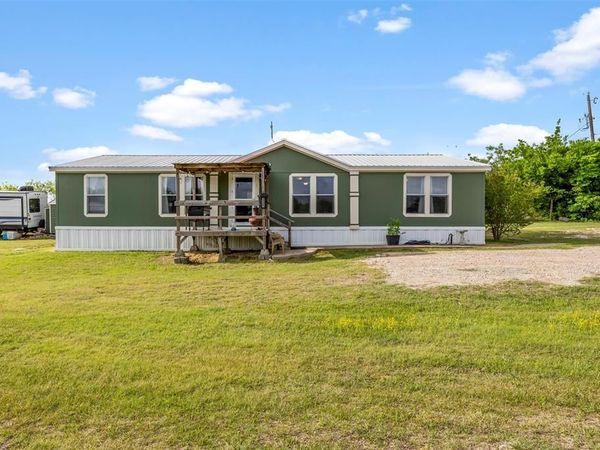 10020 Lavinder Lane, Crowley, TX 76036