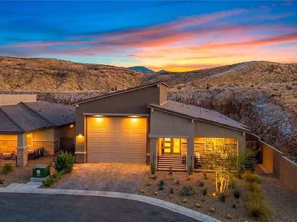 9935 Joshua Foothills Street, Las Vegas, NV 89178