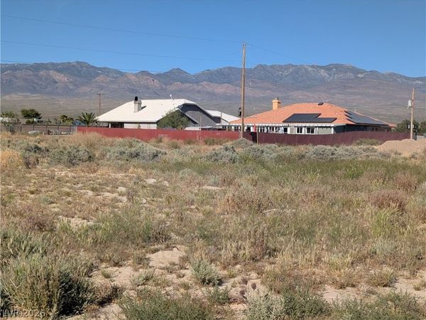 5261 N Cosmic Place, Pahrump, NV 89060